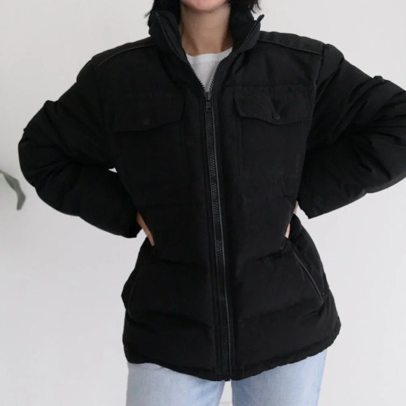 Danier Black Puffer Winter Coat Jacket Size Large - Picture 4 of 16